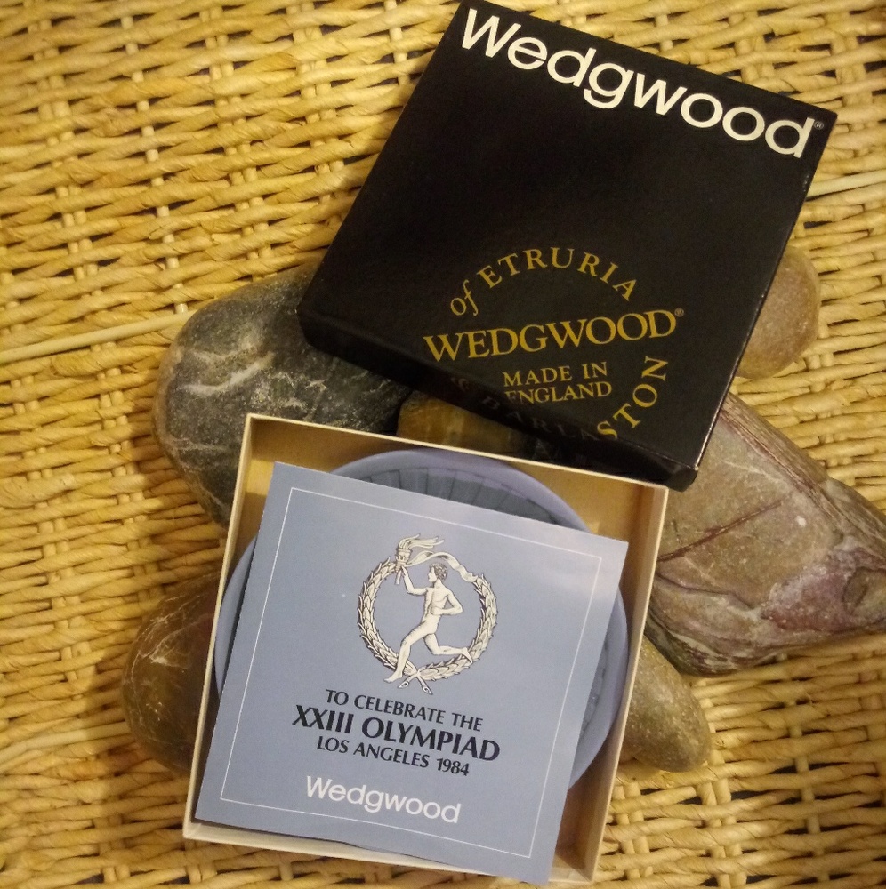 COLLECTIBLE OLYMPIAD MINI PLATE